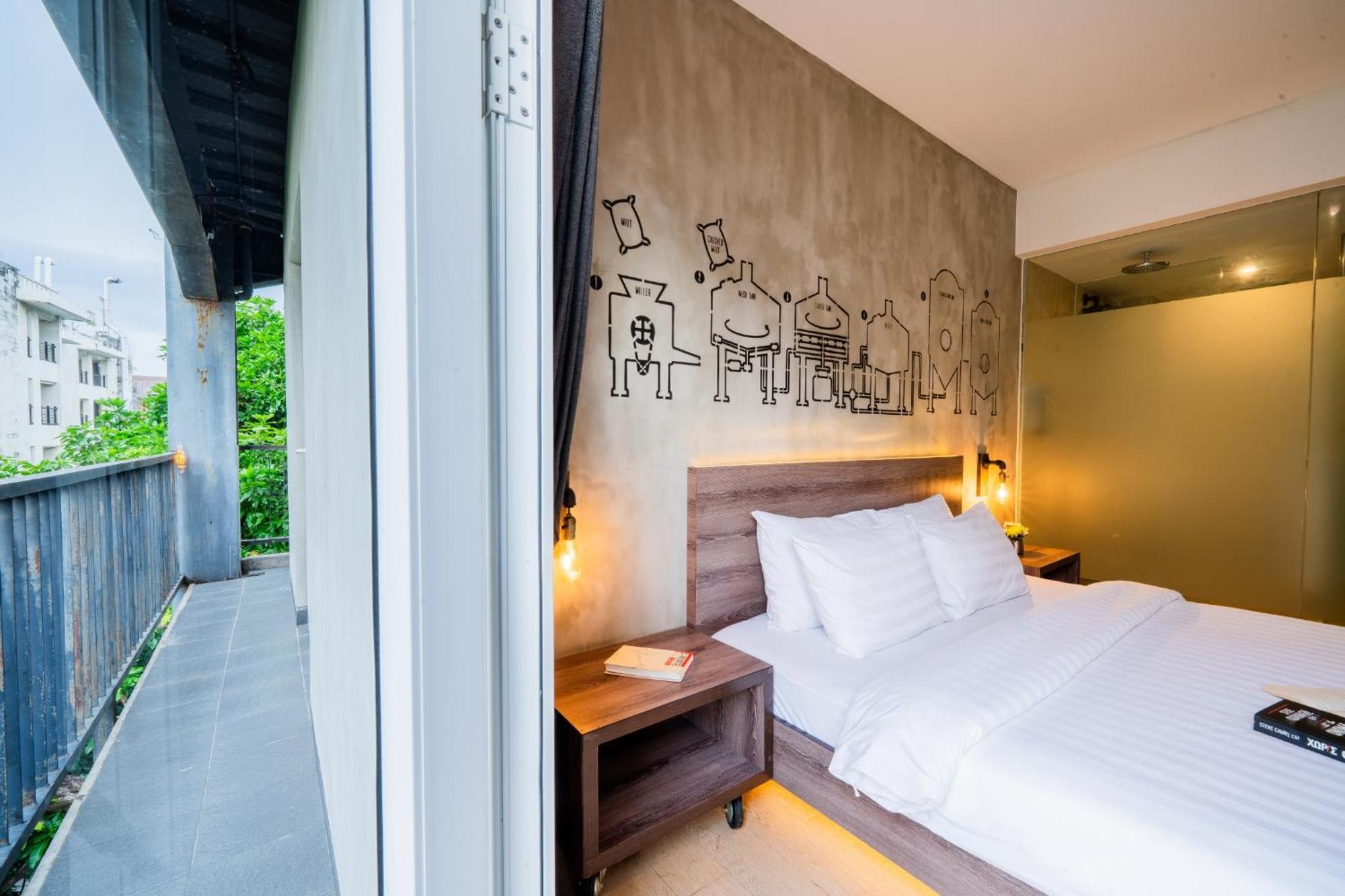 Boutique And Hotel